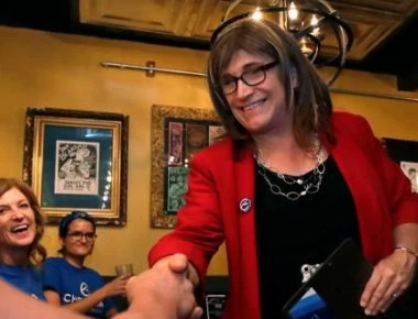 «Πρόοδος» στο Βερμόντ: Οι Δημοκρατικοί επέλεξαν τρανσέξουαλ για υποψήφιο κυβερνήτη